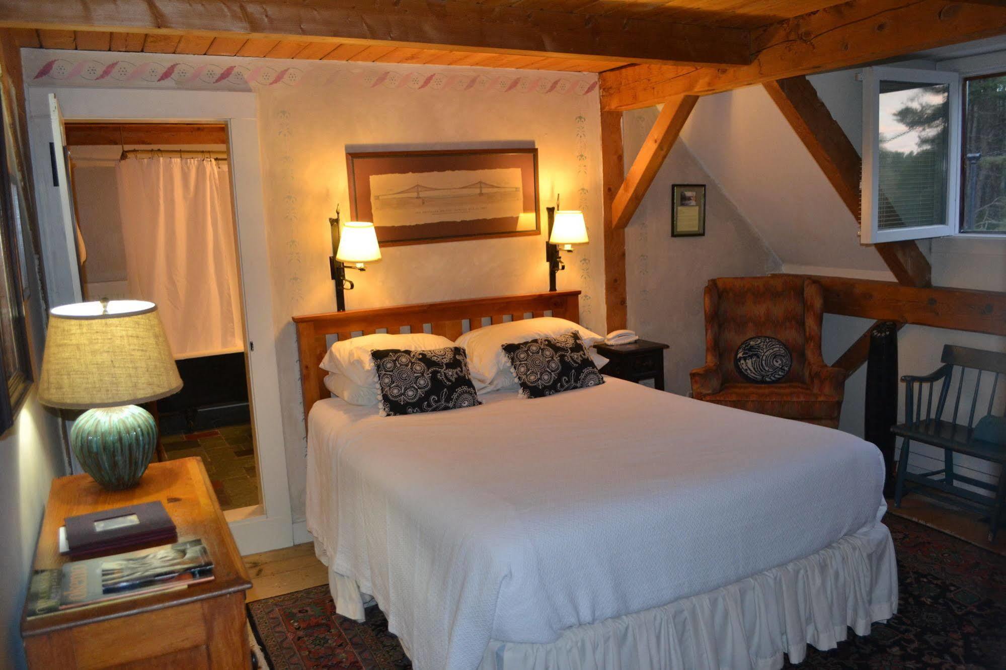 The Inn At Weathersfield Perkinsville Экстерьер фото